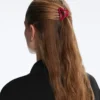 2 pinzas para el pelo con forma de corazón