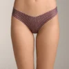 3 braguitas de bikini clásicas con corte en V, cortadas con láser, de mezcla de poliamida invisible