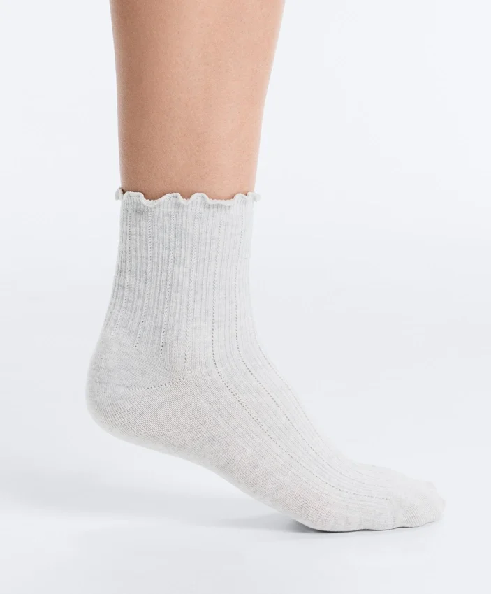 3 pares de calcetines cortos de mezcla de algodón con borde rizado 3 pares de calcetines cortos de mezcla de algodón con borde rizado