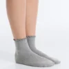 3 pares de calcetines cortos de mezcla de algodón con borde rizado 3 pares de calcetines cortos de mezcla de algodón con borde rizado