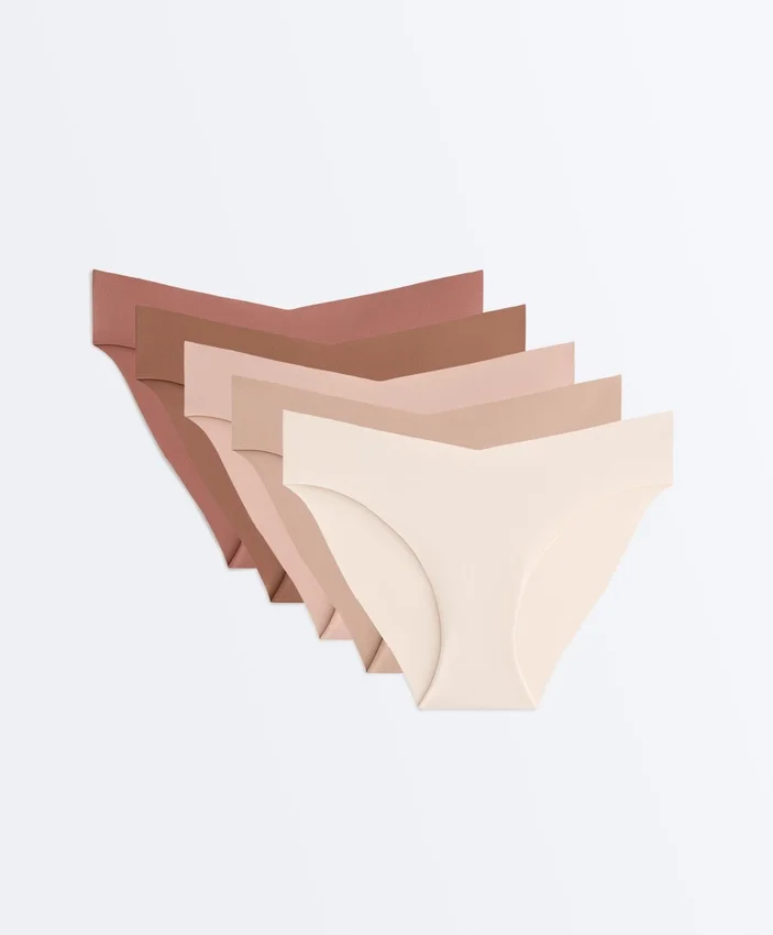 5 braguitas clásicas de corte en V invisibles de mezcla de poliamida Pantone™ 5 braguitas clásicas de corte en V invisibles de mezcla de poliamida Pantone™