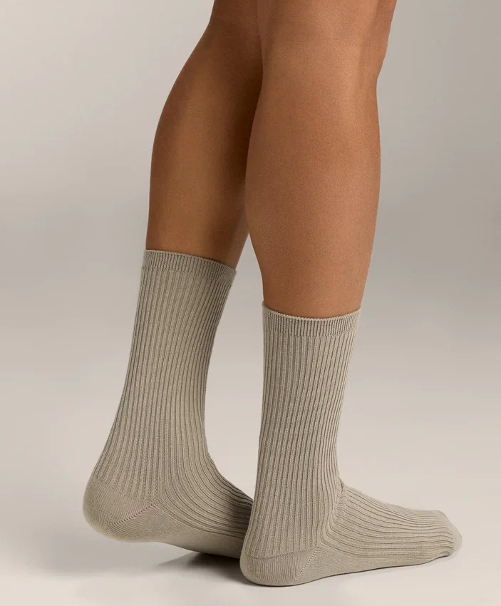 5 pares de calcetines clásicos de mezcla de algodón 5 pares de calcetines clásicos de mezcla de algodón