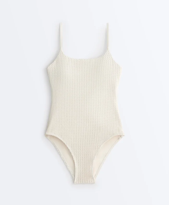 Bañador de cuello redondo de croché con textura de burbujas Bañador de cuello redondo de croché con textura de burbujas