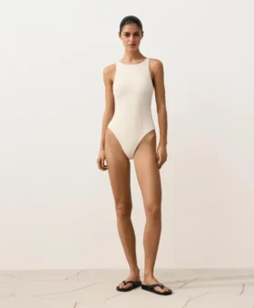 Bañador halter de ganchillo con textura de burbujas