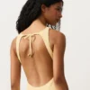 Bañador halter de ganchillo con textura de burbujas Bañador halter de ganchillo con textura de burbujas