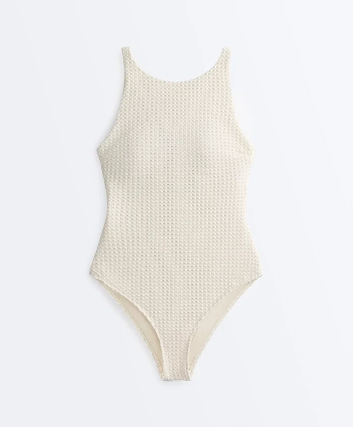 Bañador halter de ganchillo con textura de burbujas Bañador halter de ganchillo con textura de burbujas