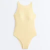 Bañador halter de ganchillo con textura de burbujas Bañador halter de ganchillo con textura de burbujas