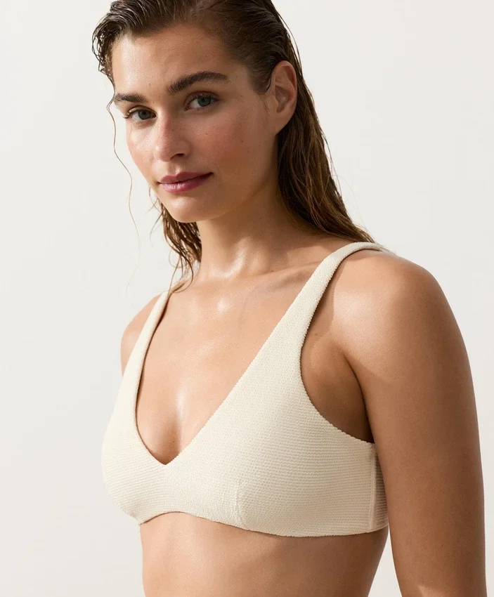 Bikini halter arrugado Bikini halter arrugado