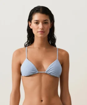 Bikini triangular con rayas texturizadas