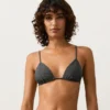 Bikinis triangulares de jacquard con efecto lavado Bikinis triangulares de jacquard con efecto lavado