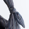Bolso a rayas con nudo