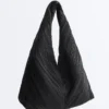 Bolso de nailon plisado