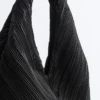 Bolso de nailon plisado