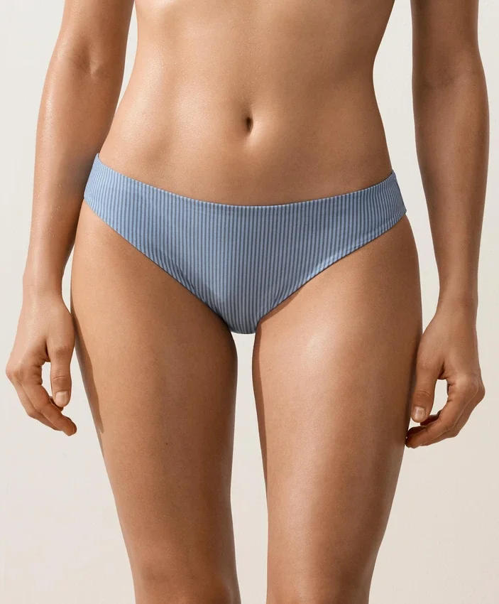 Braguitas clásicas de bikinis a rayas Braguitas clásicas de bikinis a rayas