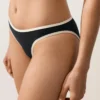 Braguitas de bikini clásicas con ribete en contraste Braguitas de bikini clásicas con ribete en contraste