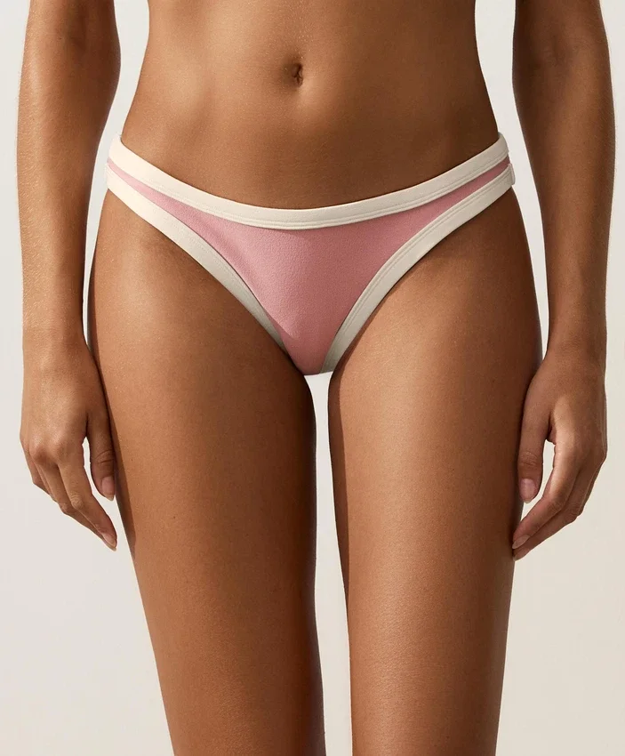 Braguitas de bikini de cobertura media con corte en U y ribete en contraste Braguitas de bikini de cobertura media con corte en U y ribete en contraste