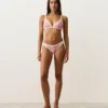 Braguitas de bikini de cobertura media con corte en U y ribete en contraste Braguitas de bikini de cobertura media con corte en U y ribete en contraste