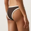 Braguitas de bikini de cobertura media con corte en U y ribete en contraste