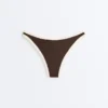 Braguitas de bikini de cobertura media con corte en U y ribete en contraste