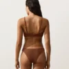 Braguitas de bikini de cobertura media con corte en U y tejido arrugado Braguitas de bikini de cobertura media con corte en U y tejido arrugado