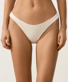 Braguitas de bikini de cobertura media con corte en U y tejido de ganchillo con textura de burbujas