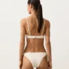 Braguitas de bikini de cobertura media con corte en U y tejido de ganchillo con textura de burbujas Braguitas de bikini de cobertura media con corte en U y tejido de ganchillo con textura de burbujas