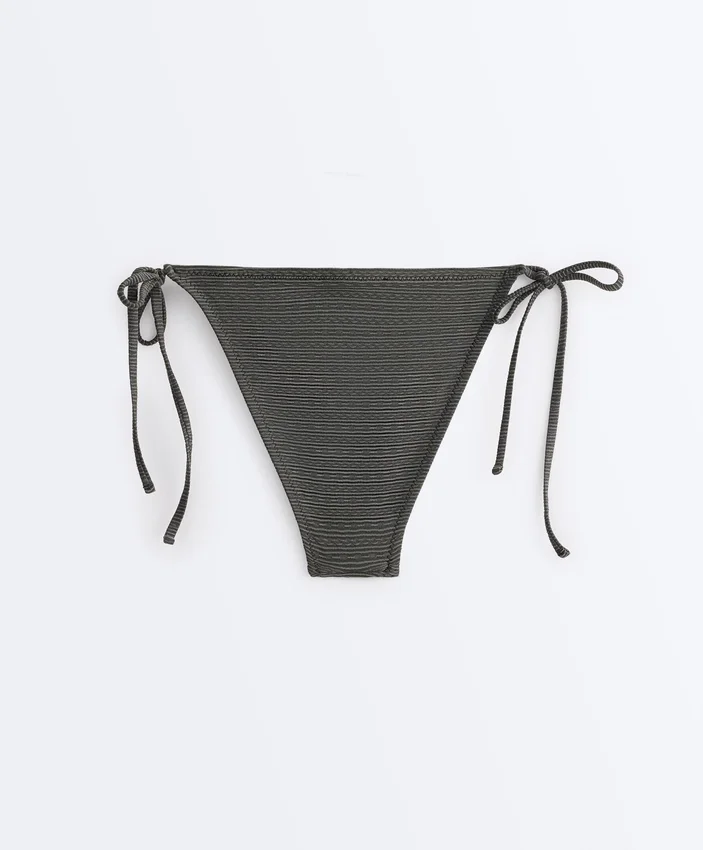 Braguitas de bikini de cobertura media con lazos en jacquard con efecto lavado Braguitas de bikini de cobertura media con lazos en jacquard con efecto lavado