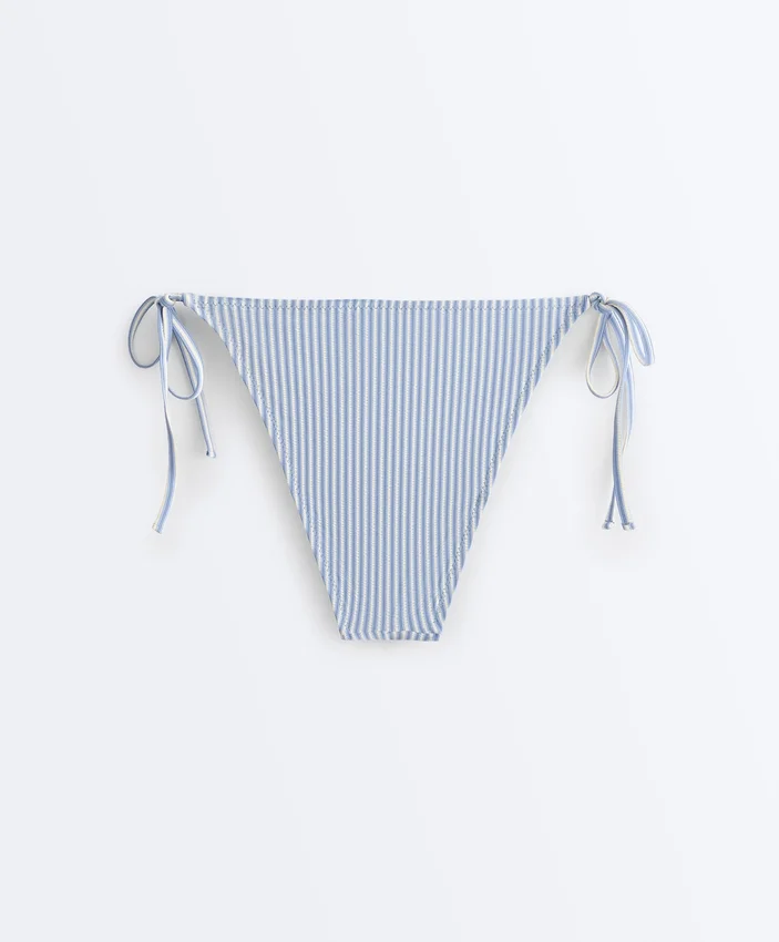 Braguitas de bikini de cobertura media con rayas texturizadas y lazos Braguitas de bikini de cobertura media con rayas texturizadas y lazos