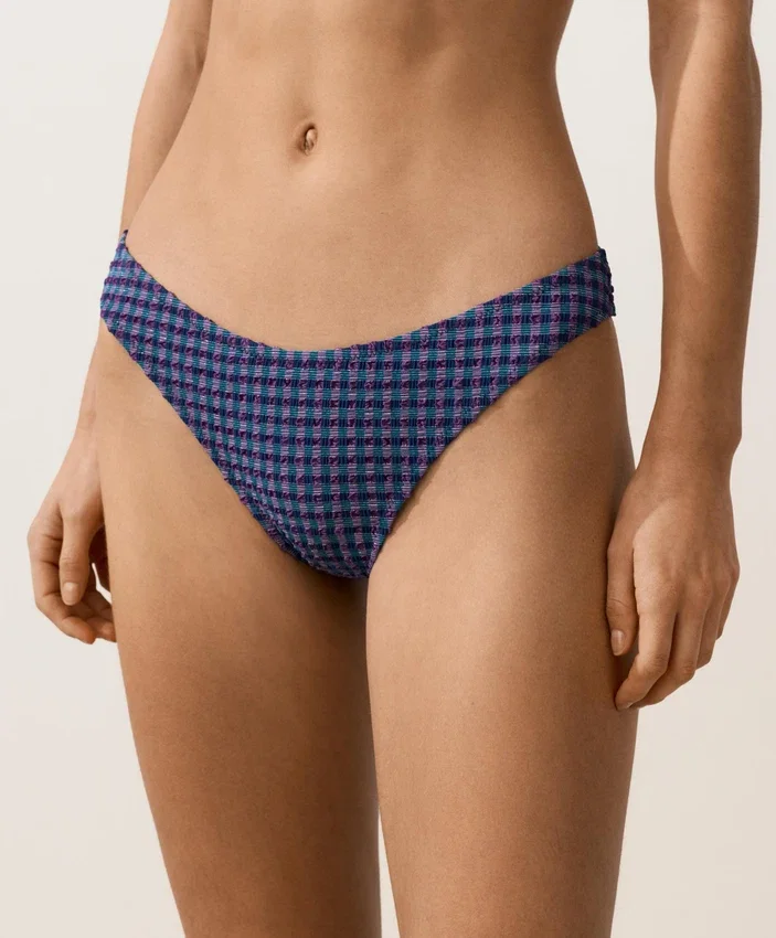 Braguitas de bikini de corte en U y cobertura media con estampado de cuadros vichy Braguitas de bikini de corte en U y cobertura media con estampado de cuadros vichy