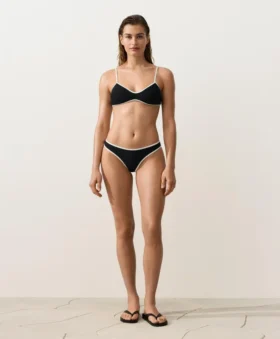 Braguitas de bikini tipo tanga con corte en U y ribete en contraste