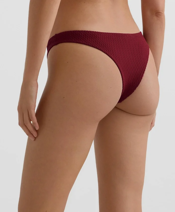 Braguitas de bikinis brasileñas con corte en U y jacquard de cuadros pequeños Braguitas de bikinis brasileñas con corte en U y jacquard de cuadros pequeños