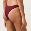 Braguitas de bikinis brasileñas con corte en U y jacquard de cuadros pequeños Braguitas de bikinis brasileñas con corte en U y jacquard de cuadros pequeños