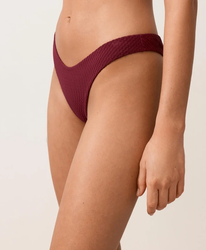 Braguitas de bikinis brasileñas con corte en U y jacquard de cuadros pequeños Braguitas de bikinis brasileñas con corte en U y jacquard de cuadros pequeños