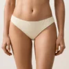 Braguitas de bikinis clásicas arrugadas Braguitas de bikinis clásicas arrugadas