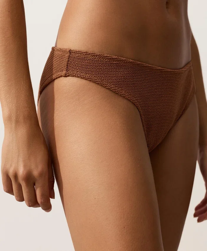 Braguitas de bikinis clásicas arrugadas Braguitas de bikinis clásicas arrugadas