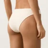 Braguitas de bikinis clásicas de croché con textura de burbujas Braguitas de bikinis clásicas de croché con textura de burbujas