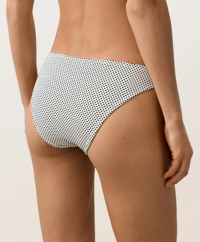 Braguitas de bikinis clásicas de jacquard con lunares Braguitas de bikinis clásicas de jacquard con lunares