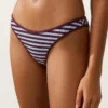 Braguitas de bikinis de cobertura media con corte en U y rayas texturizadas Braguitas de bikinis de cobertura media con corte en U y rayas texturizadas