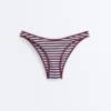 Braguitas de bikinis de cobertura media con corte en U y rayas texturizadas Braguitas de bikinis de cobertura media con corte en U y rayas texturizadas