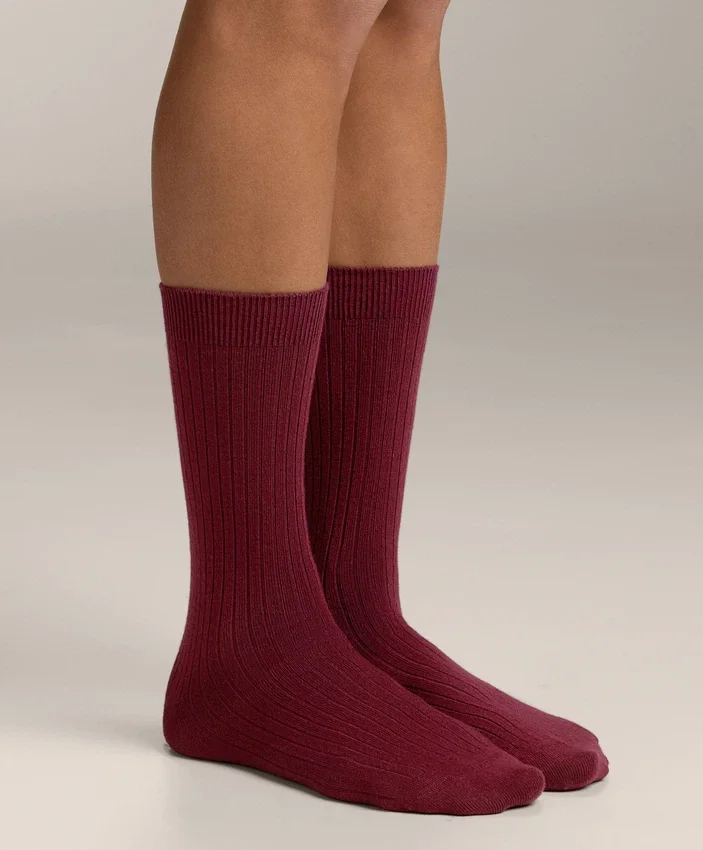 Calcetines clásicos de mezcla de modal con 13 % de cachemira Calcetines clásicos de mezcla de modal con 13 % de cachemira
