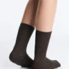 Calcetines clásicos de mezcla de seda con diseño acanalado