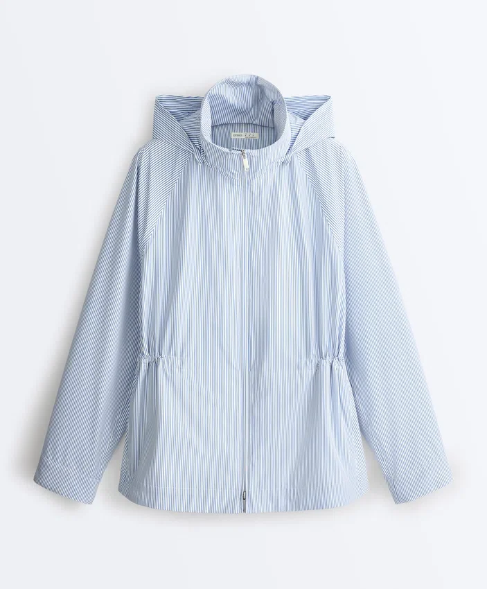 Chaqueta a rayas extra ligera e impermeable 10K Chaqueta a rayas extra ligera e impermeable 10K
