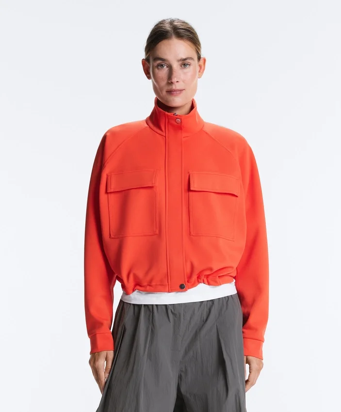 Chaqueta con bolsillos de piqué de algodón Chaqueta con bolsillos de piqué de algodón