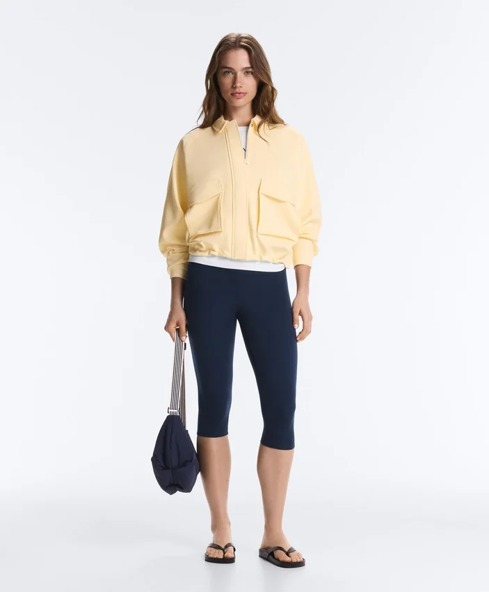 Chaqueta con bolsillos de piqué de algodón Chaqueta con bolsillos de piqué de algodón
