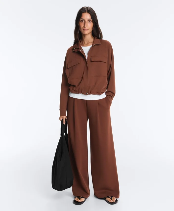 Chaqueta con bolsillos de piqué de algodón Chaqueta con bolsillos de piqué de algodón