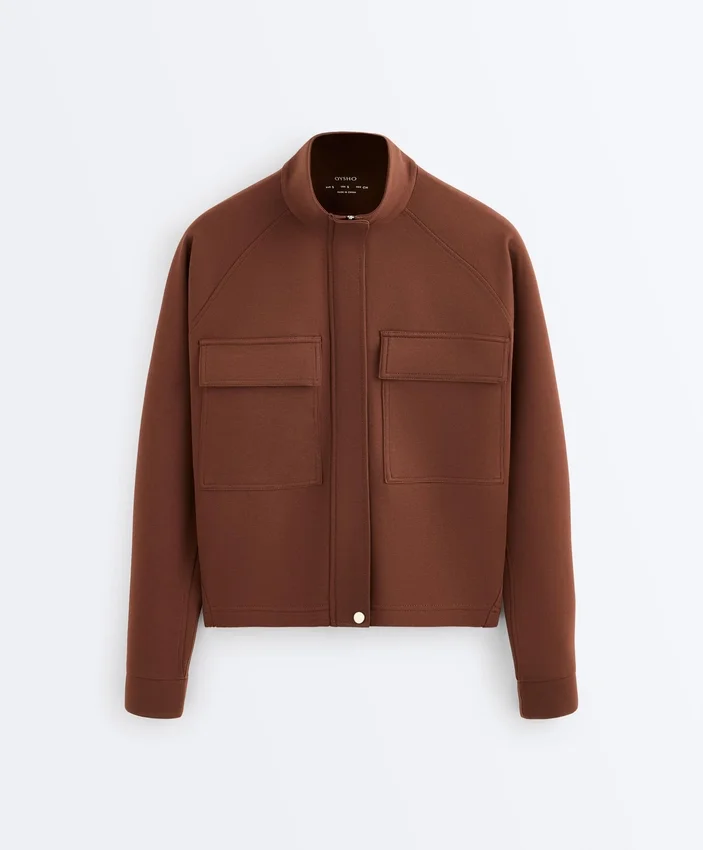 Chaqueta con bolsillos de piqué de algodón Chaqueta con bolsillos de piqué de algodón