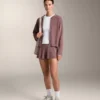 Chaqueta con capucha de punto acanalado Chaqueta con capucha de punto acanalado