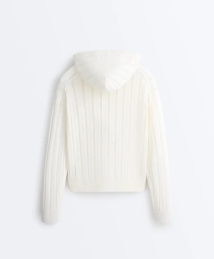 Chaqueta con capucha de punto calado Chaqueta con capucha de punto calado