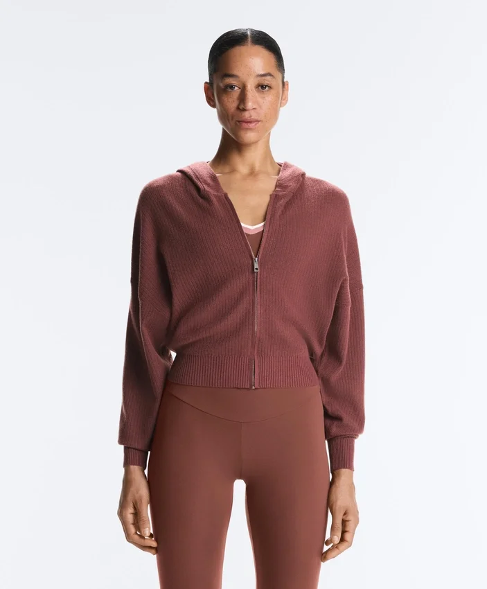 Chaqueta con capucha de punto elástico Chaqueta con capucha de punto elástico