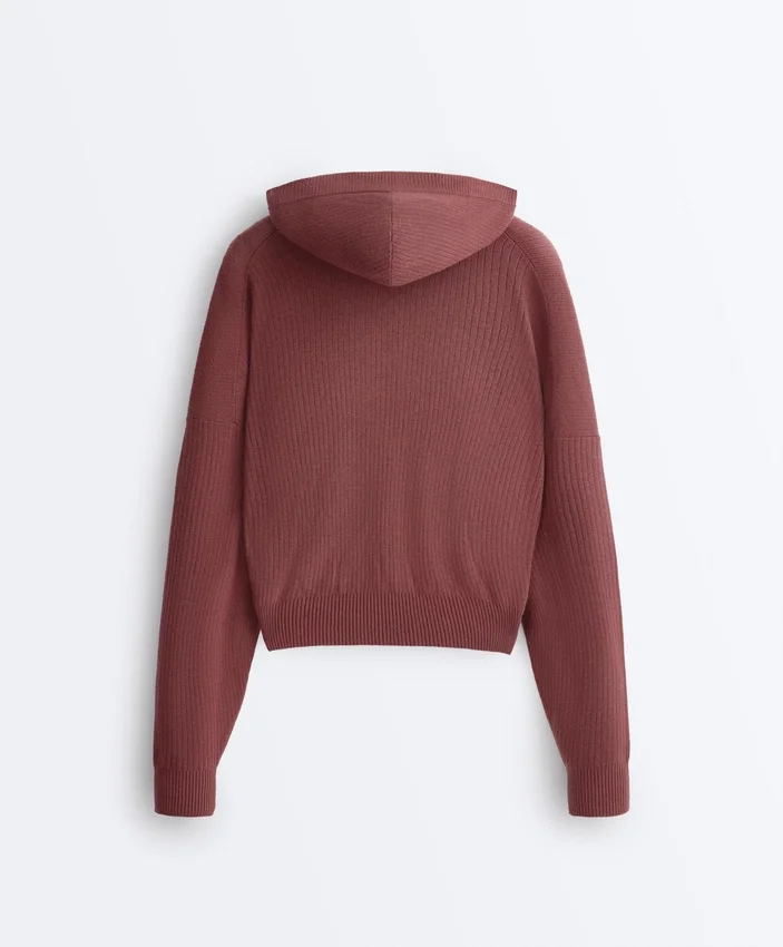Chaqueta con capucha de punto elástico Chaqueta con capucha de punto elástico